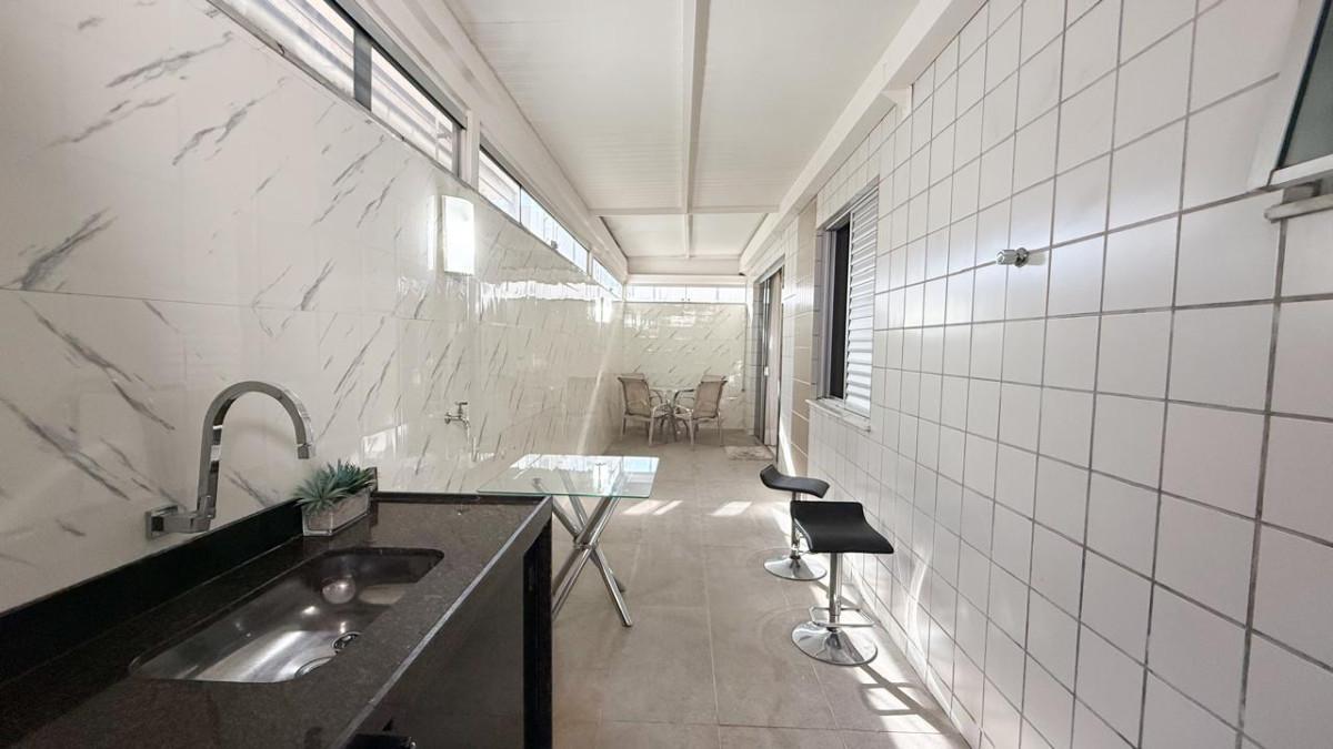 Apartamento, Castelo, 3 Quartos, 2 Vagas, 1 Suíte