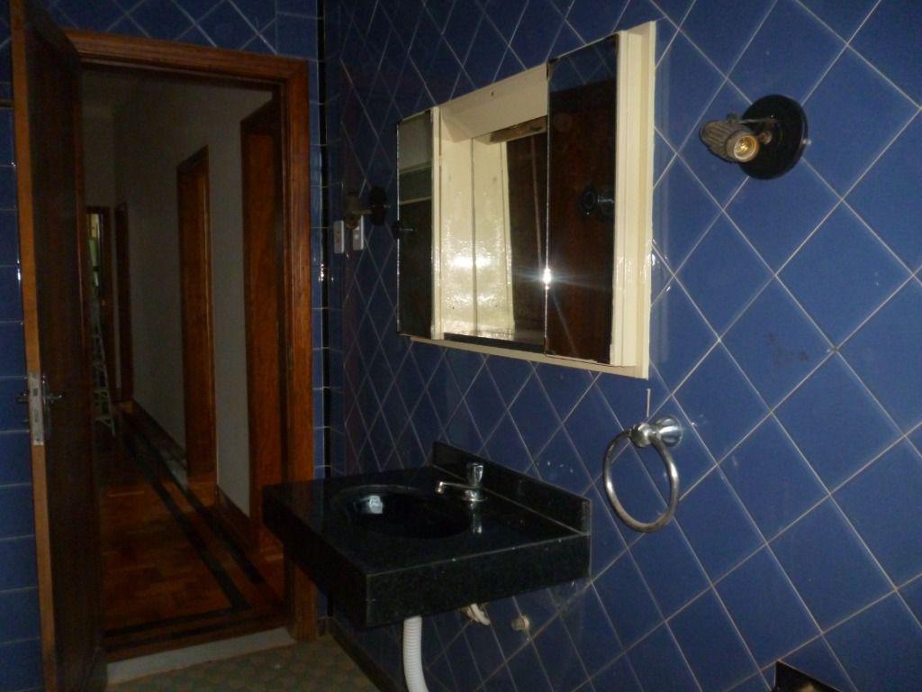 Casa, Centro, 4 Quartos, 3 Vagas