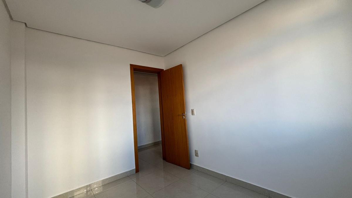 Apartamento, Sagrada Família, 3 Quartos, 2 Vagas, 1 Suíte
