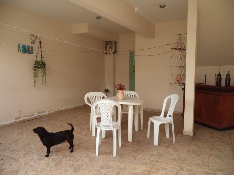 Casa, Guanabara, 2 Quartos, 3 Vagas, 0 Suíte