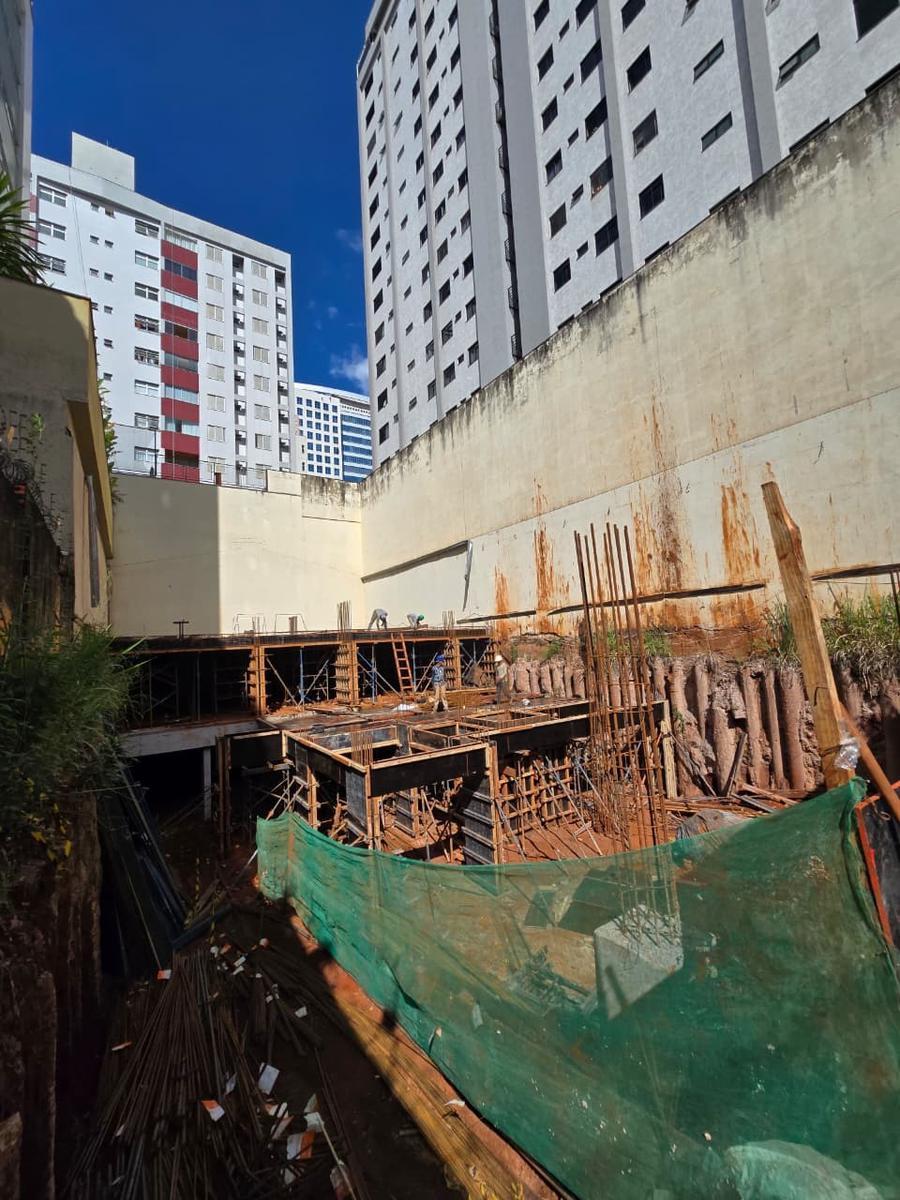 Cobertura, Funcionários, 3 Quartos, 2 Vagas, 1 Suíte