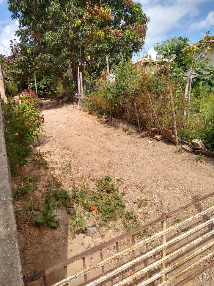Lote, Novo Retiro, 0 Quarto, 2 Vagas