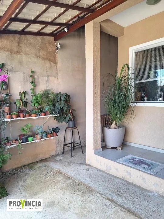 Casa, Floresta Encantada, 2 Quartos, 3 Vagas