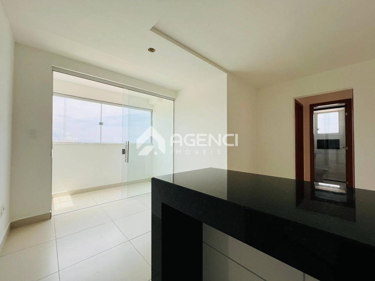 Apartamento, Cabral, 2 Quartos, 0 Vaga, 1 Suíte