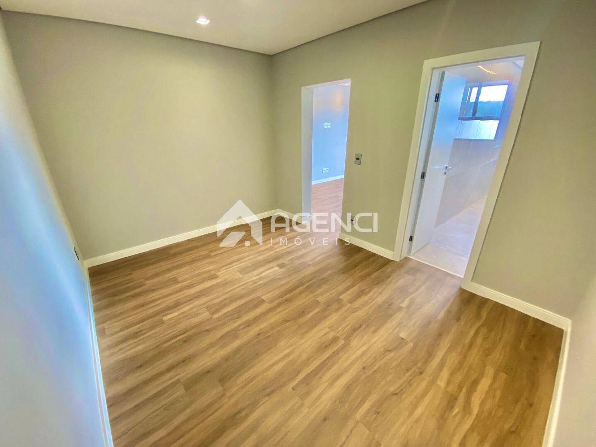 Casa, Alphaville - Lagoa dos Ingleses, 4 Quartos, 0 Vaga, 3 Suítes