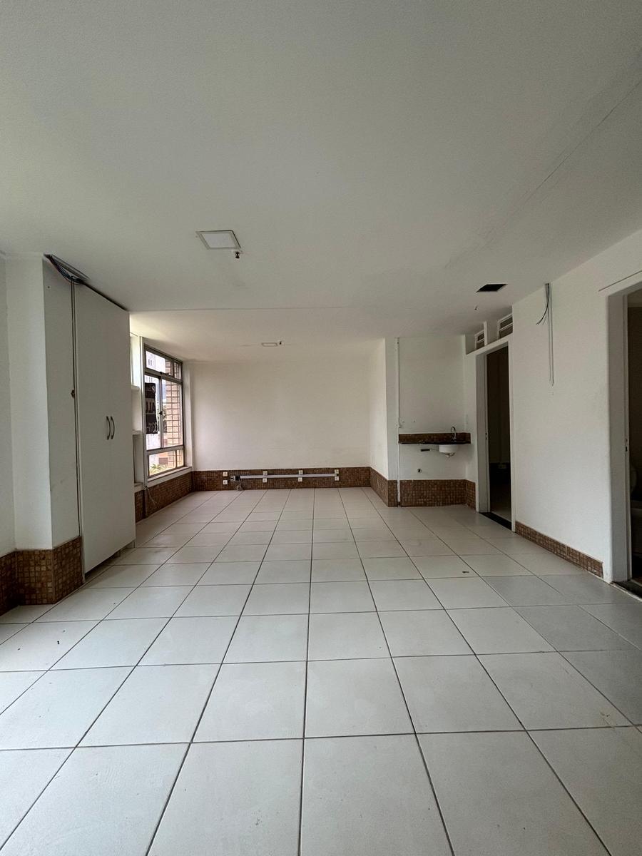 Sala, Funcionários, 0 Quarto, 2 Vagas