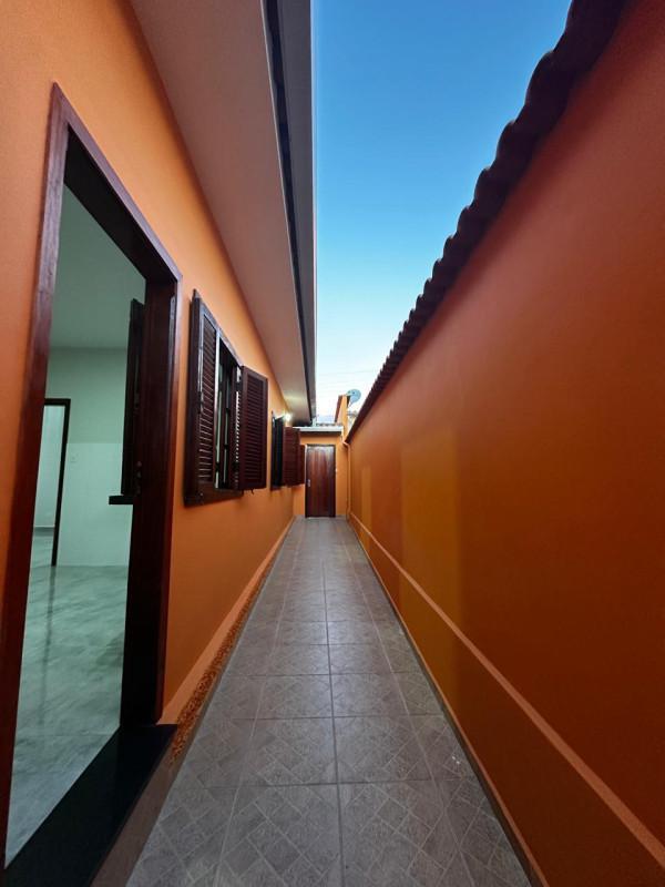Casa, Centro, 3 Quartos, 2 Vagas, 1 Suíte