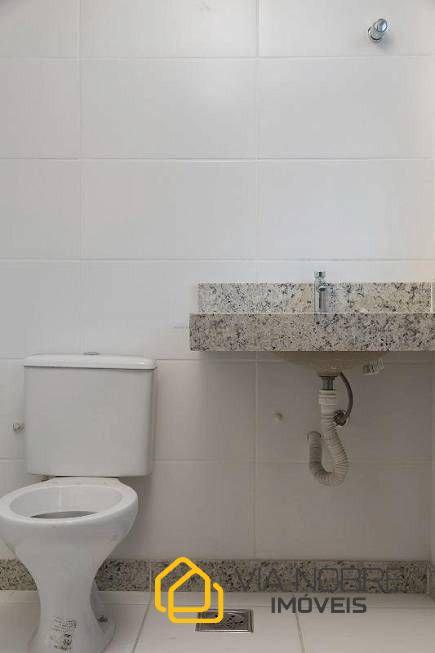 Sala, Savassi, 4 Vagas