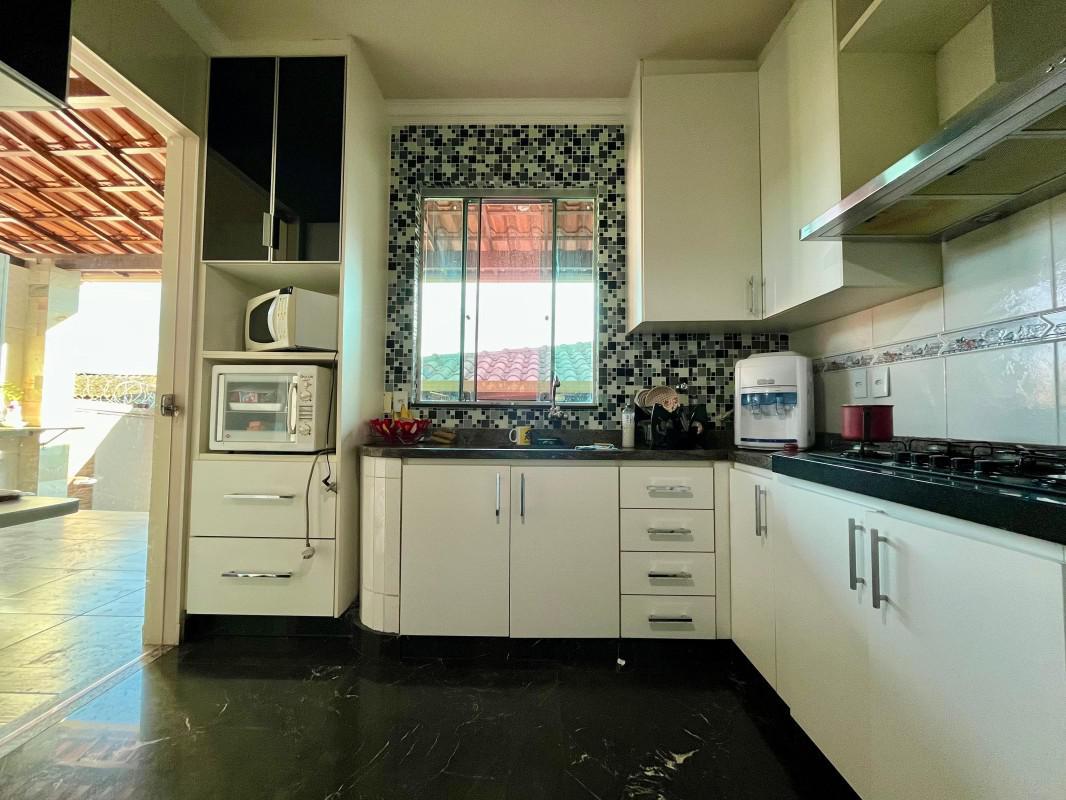 Casa, Parque Recreio, 3 Quartos, 2 Vagas, 3 Suítes