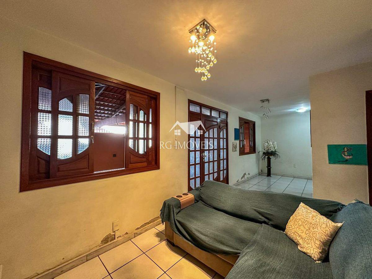 Casa, Conjunto Ademar Maldonado, 5 Quartos, 4 Vagas, 2 Suítes