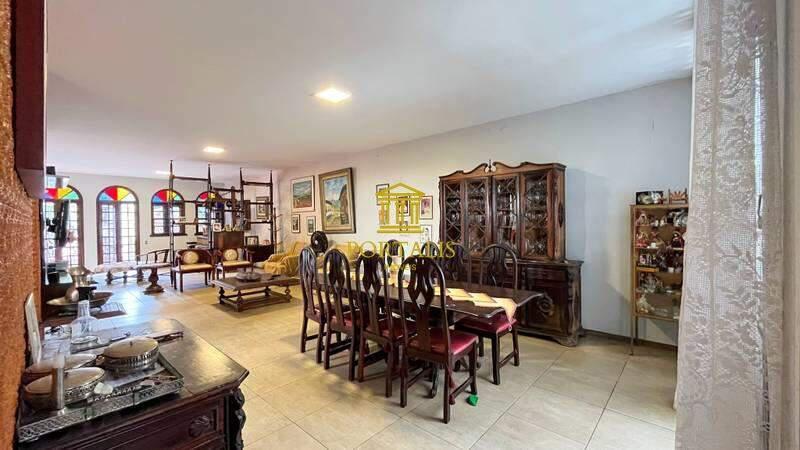 Casa, Serra, 7 Quartos, 8 Vagas, 2 Suítes