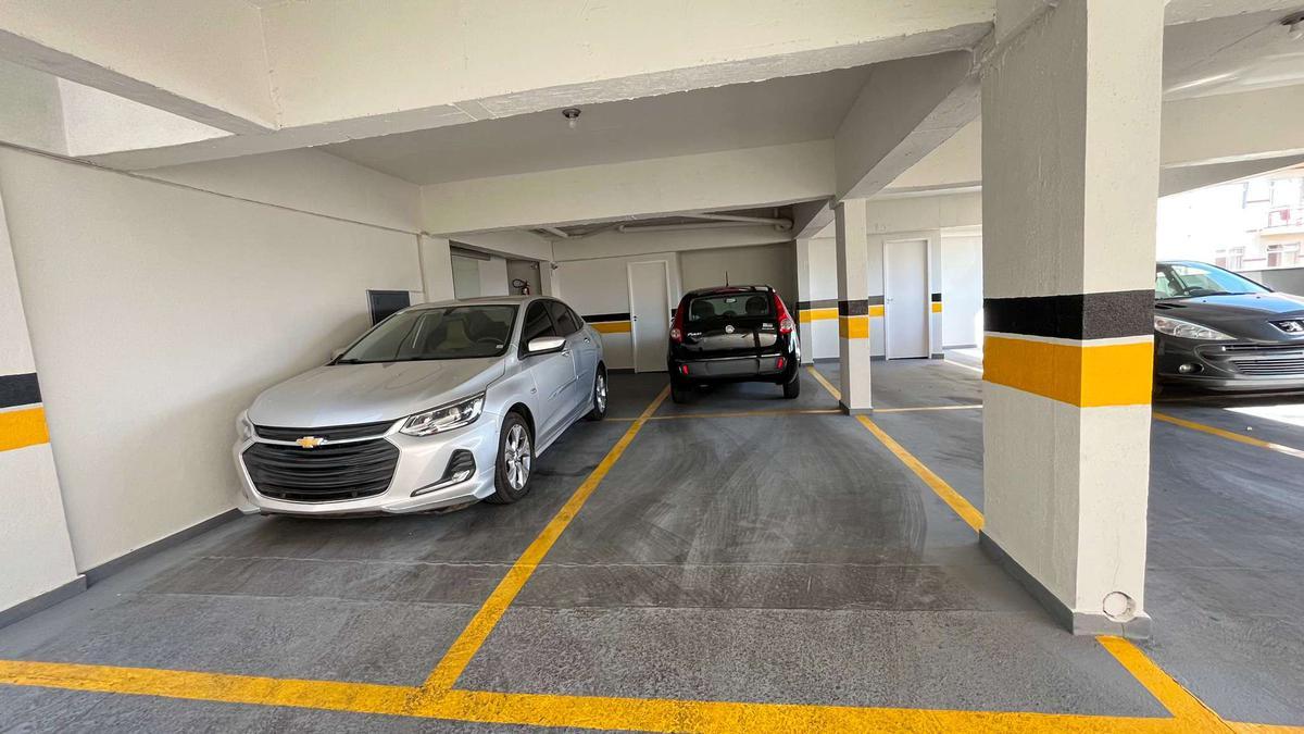 Apartamento, Castelo, 3 Quartos, 2 Vagas, 1 Suíte