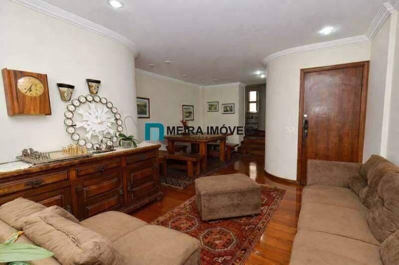 Apartamento, Funcionários, 4 Quartos, 3 Vagas, 1 Suíte