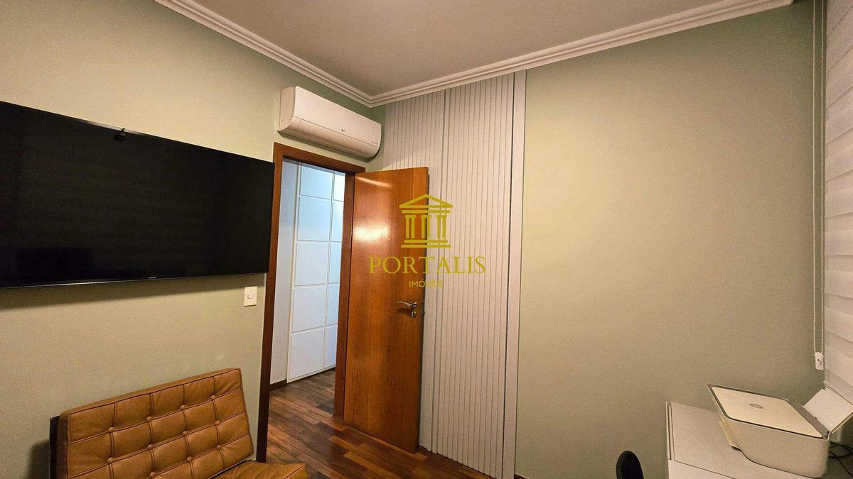 Apartamento, Santo Agostinho, 4 Quartos, 3 Vagas, 1 Suíte
