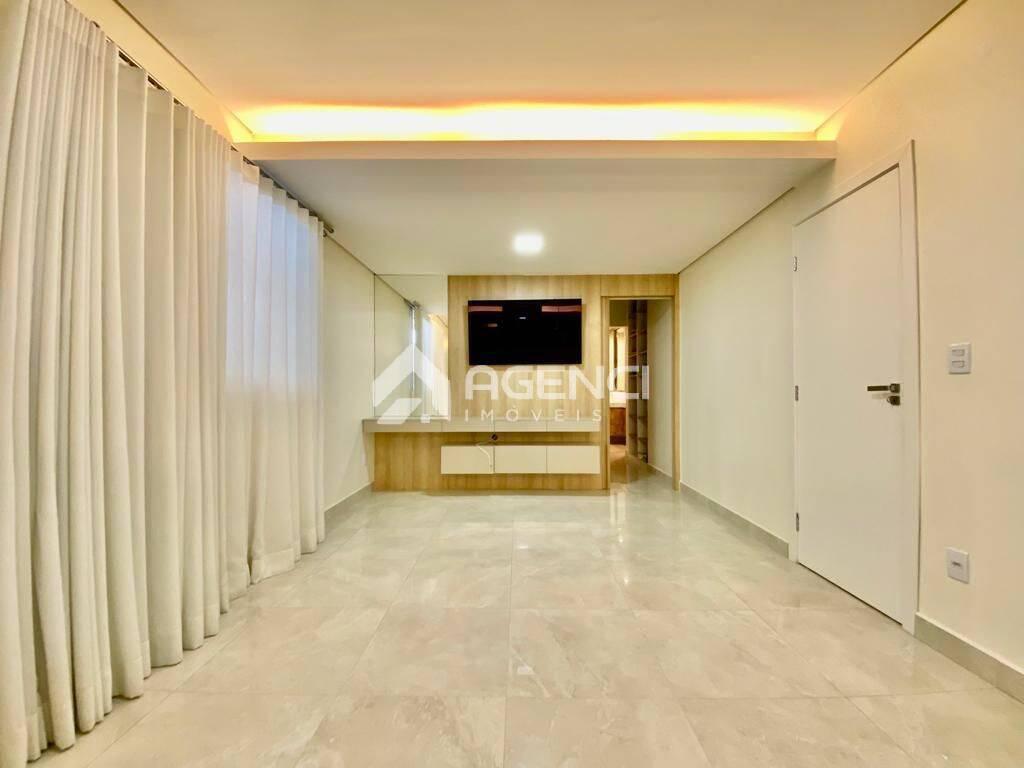 Apartamento, Cabral, 4 Quartos, 0 Vaga, 2 Suítes