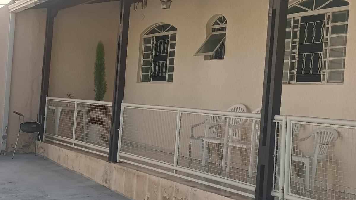 Casa, Novo Eldorado, 3 Quartos, 0 Vaga