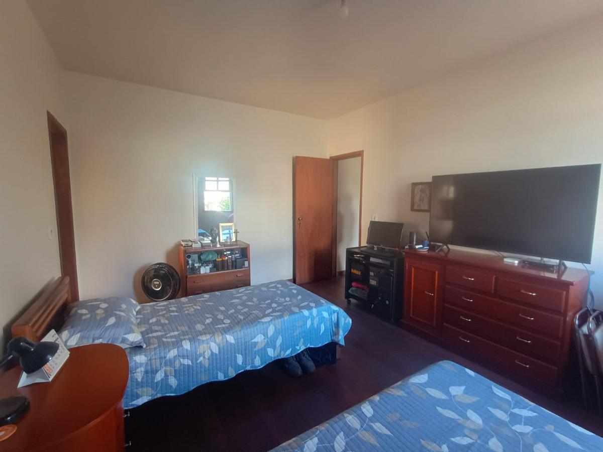 Casa, Santa Inês, 6 Quartos, 5 Vagas, 1 Suíte