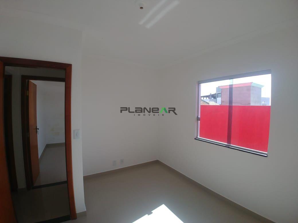 Casa, Tropical, 3 Quartos, 2 Vagas, 1 Suíte