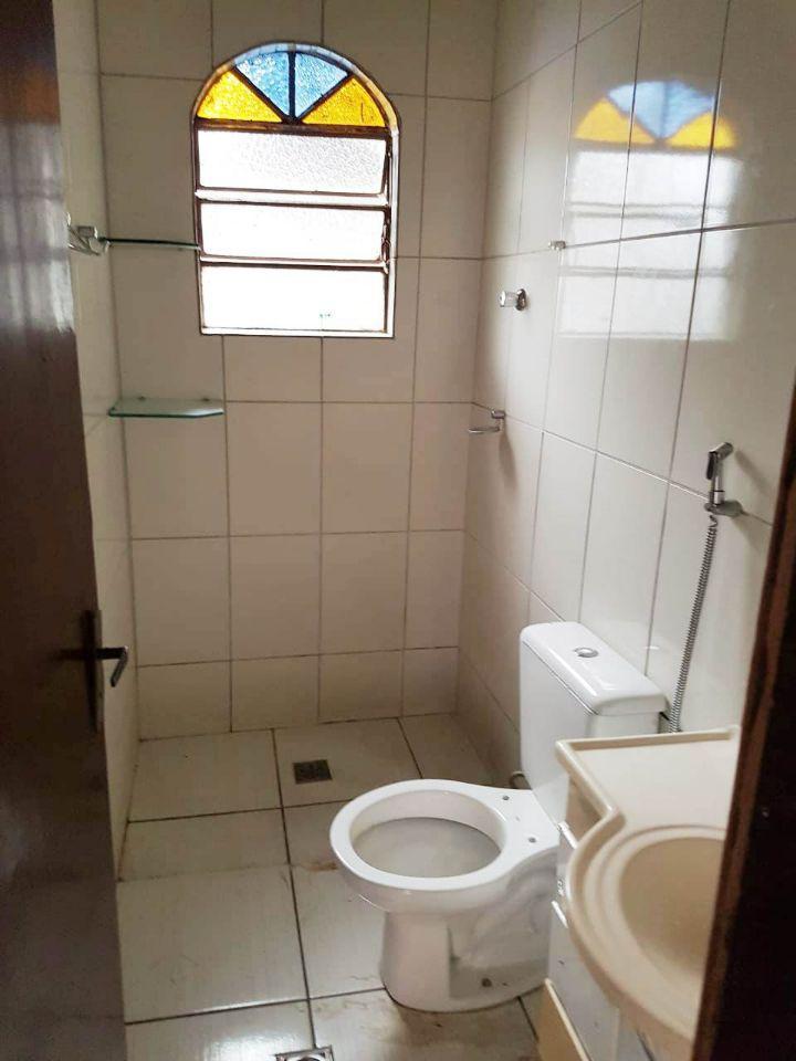 Casa, São Francisco, 3 Quartos, 2 Vagas, 1 Suíte