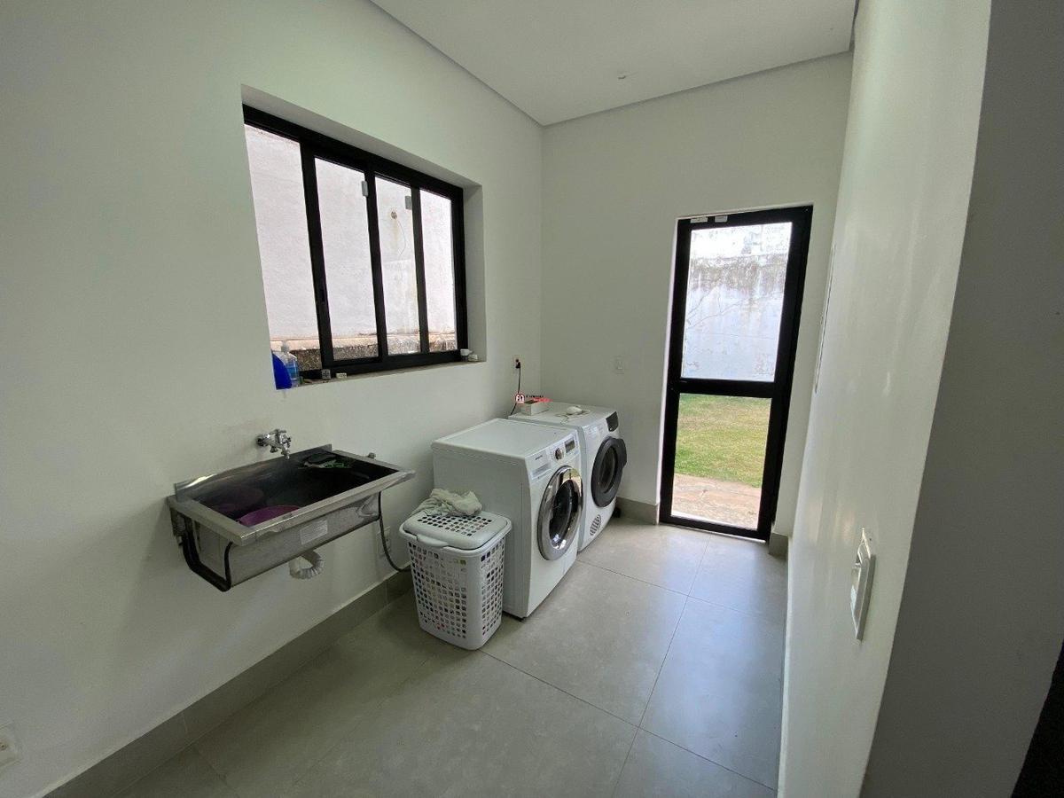 Casa, São José, 4 Quartos, 2 Vagas