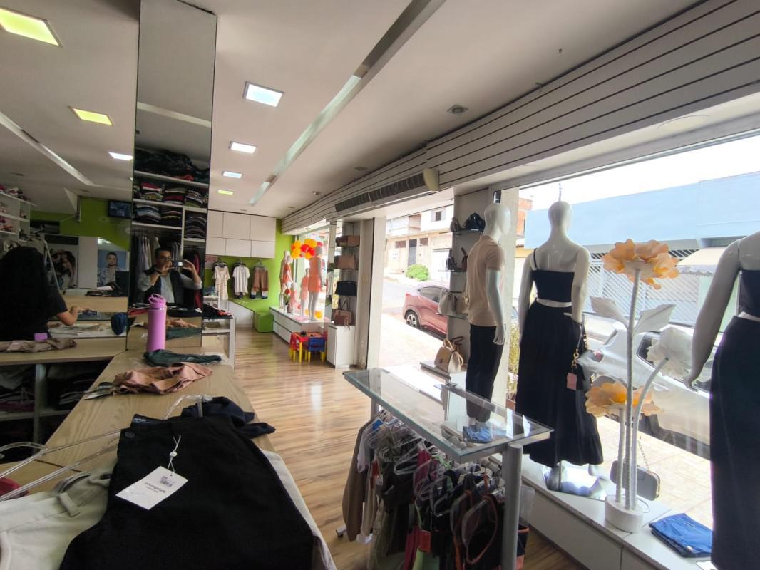 Andar, Pedra Azul, 1 Quarto, 0 Vaga