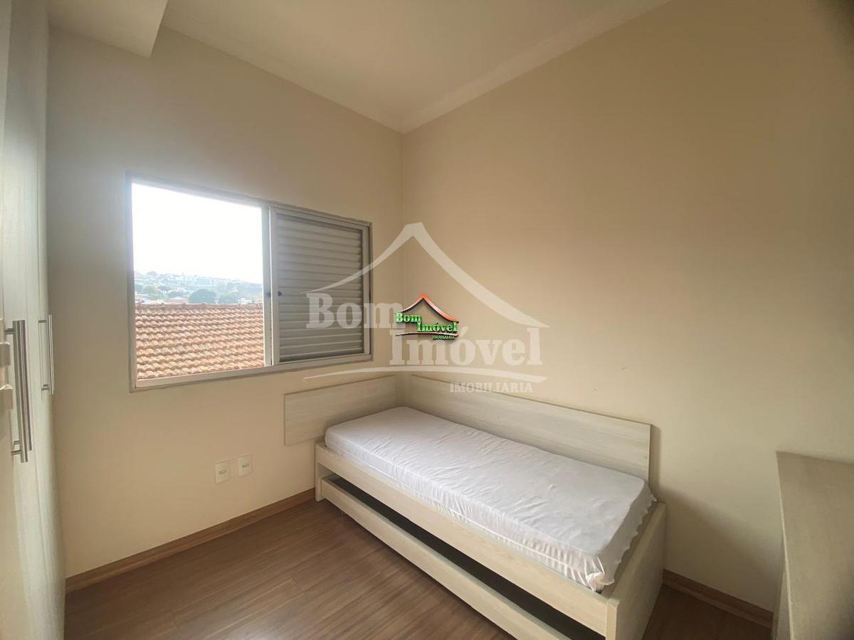 Casa, Centro, 2 Quartos, 6 Vagas, 1 Suíte