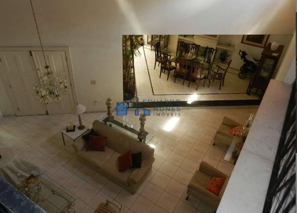 Casa, Santa Lúcia, 6 Quartos, 10 Vagas, 3 Suítes