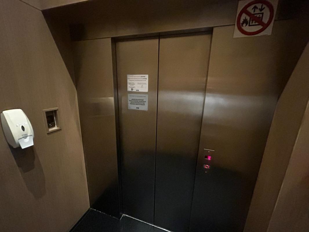 Sala, Savassi, 0 Quarto, 2 Vagas