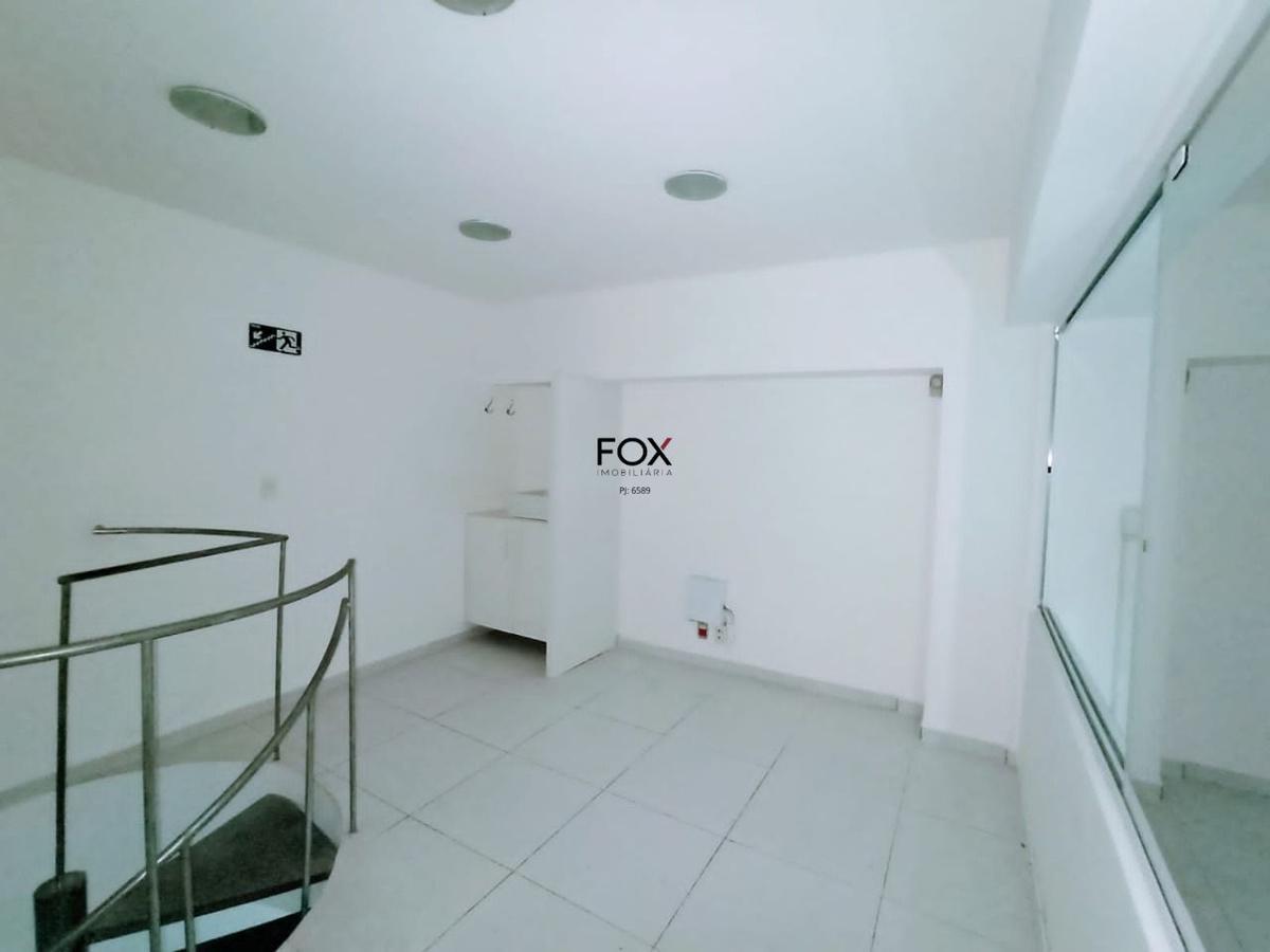 Andar, Belvedere, 0 Quarto, 0 Vaga