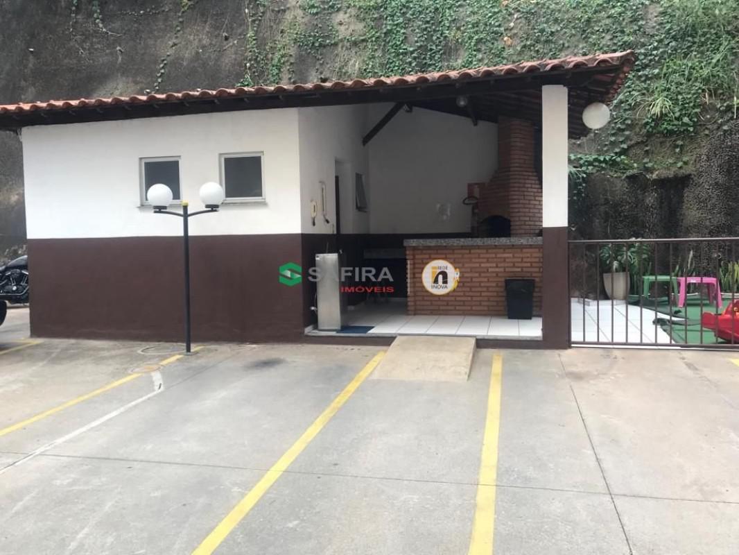 Apartamento, Carlos Prates, 2 Quartos, 1 Vaga