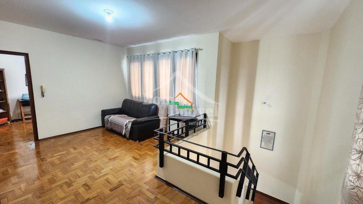 Casa, Centro, 2 Quartos, 1 Vaga, 1 Suíte
