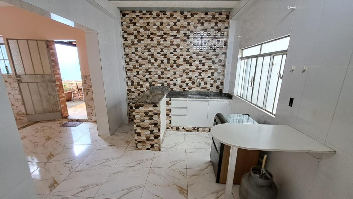 Casa, Santa Inês, 4 Quartos, 5 Vagas, 1 Suíte