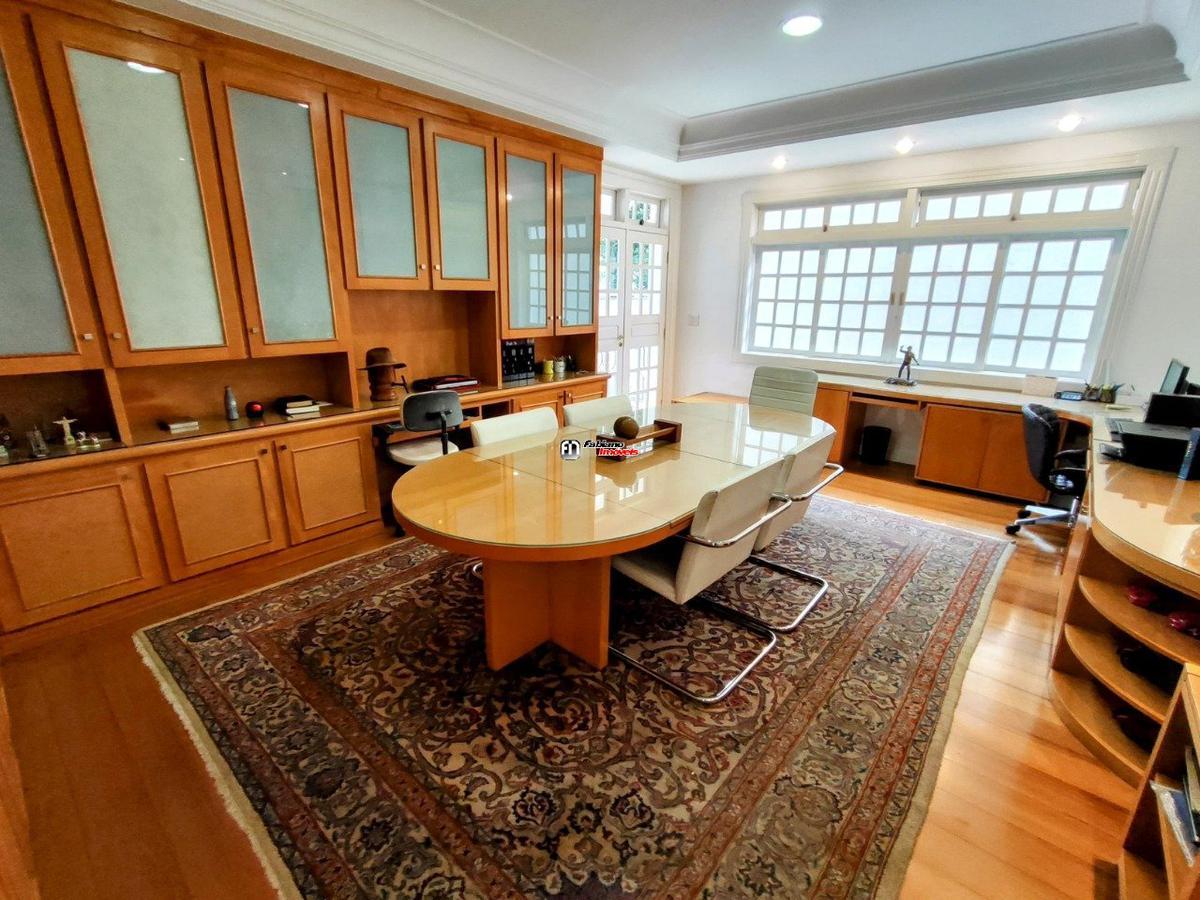 Casa, São Luiz (pampulha), 4 Quartos, 8 Vagas, 3 Suítes