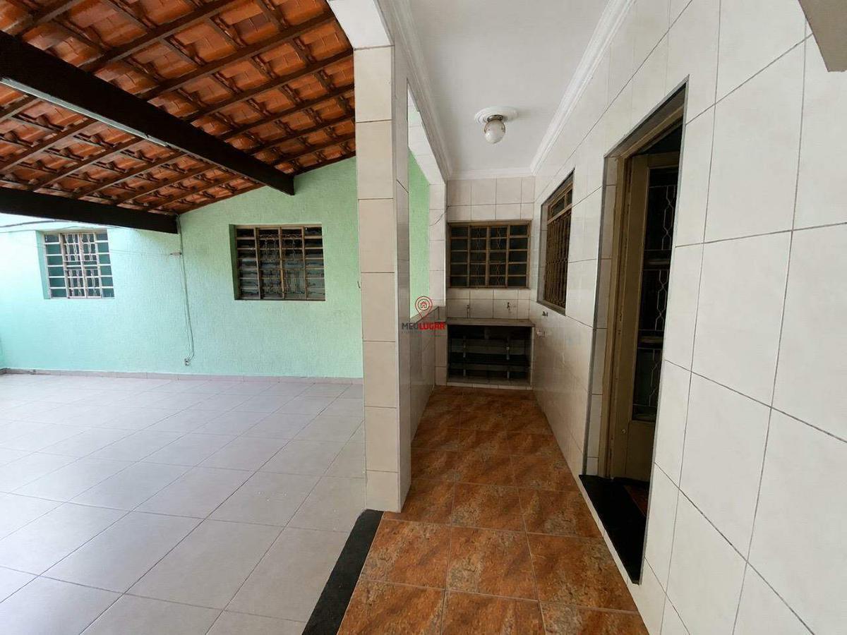 Casa, Conjunto Ademar Maldonado, 8 Quartos, 2 Vagas, 2 Suítes
