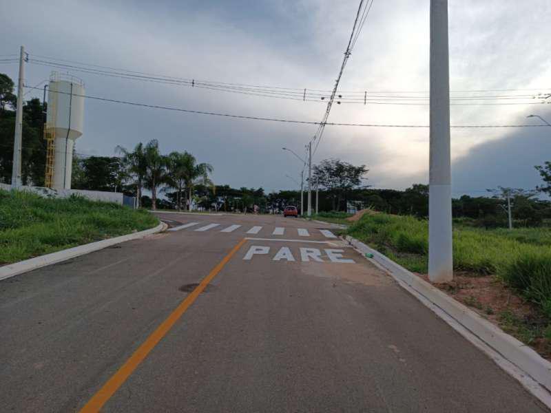 Lote, Centro, 0 Quarto, 0 Vaga
