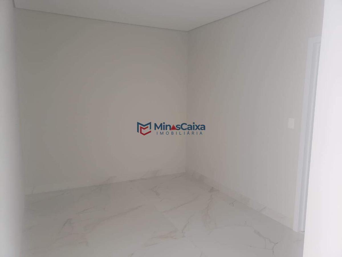 Casa, Cidade Nobre, 6 Quartos, 2 Vagas, 6 Suítes
