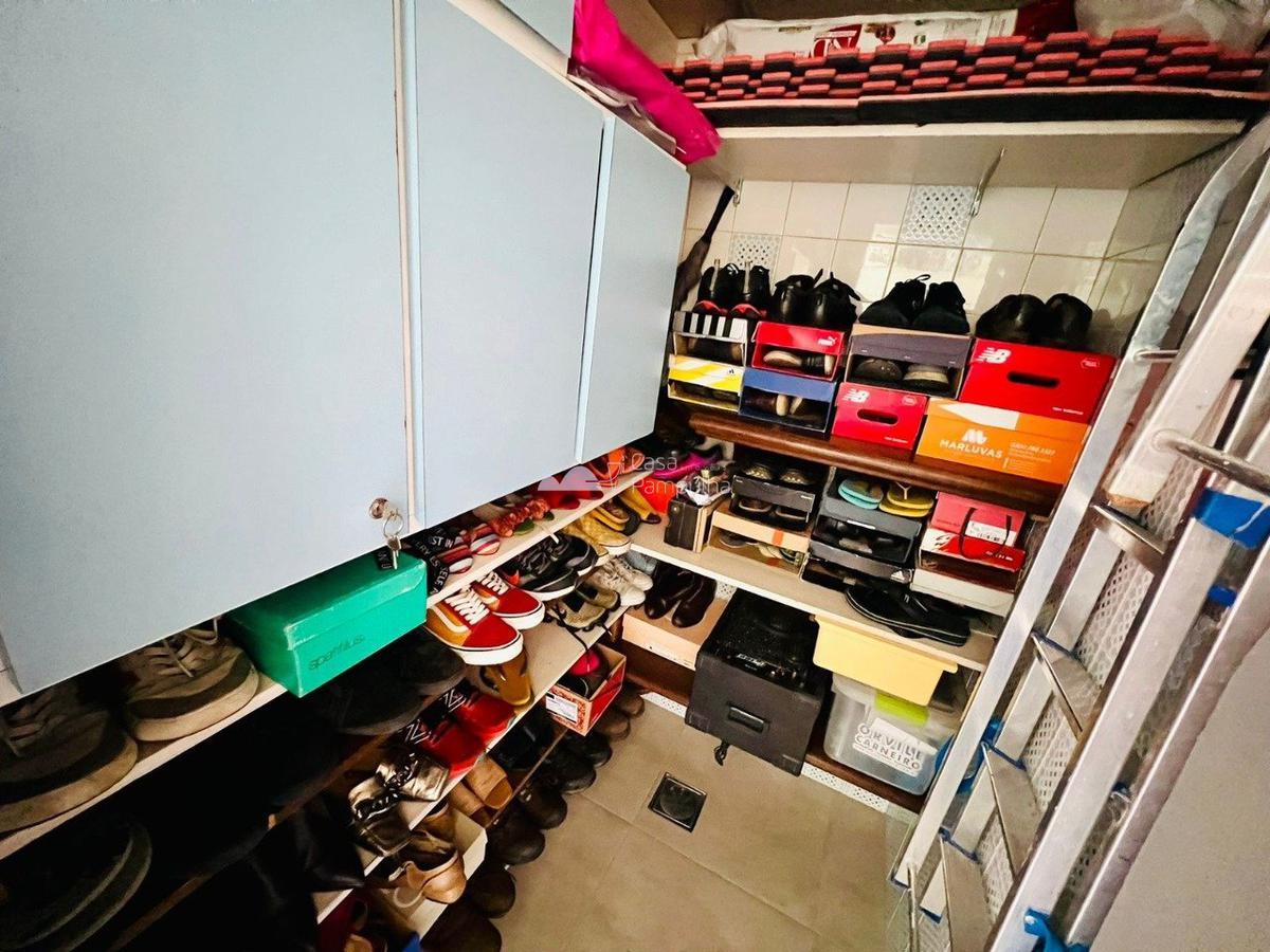 Casa, Itapoã, 4 Quartos, 3 Vagas, 1 Suíte