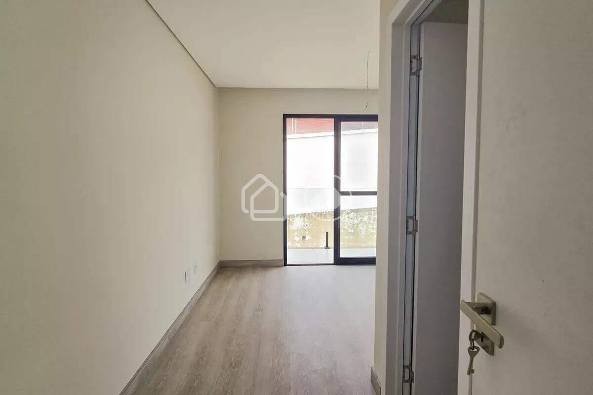 Casa em Condomínio, Ouro Preto, 4 Quartos, 2 Vagas, 1 Suíte