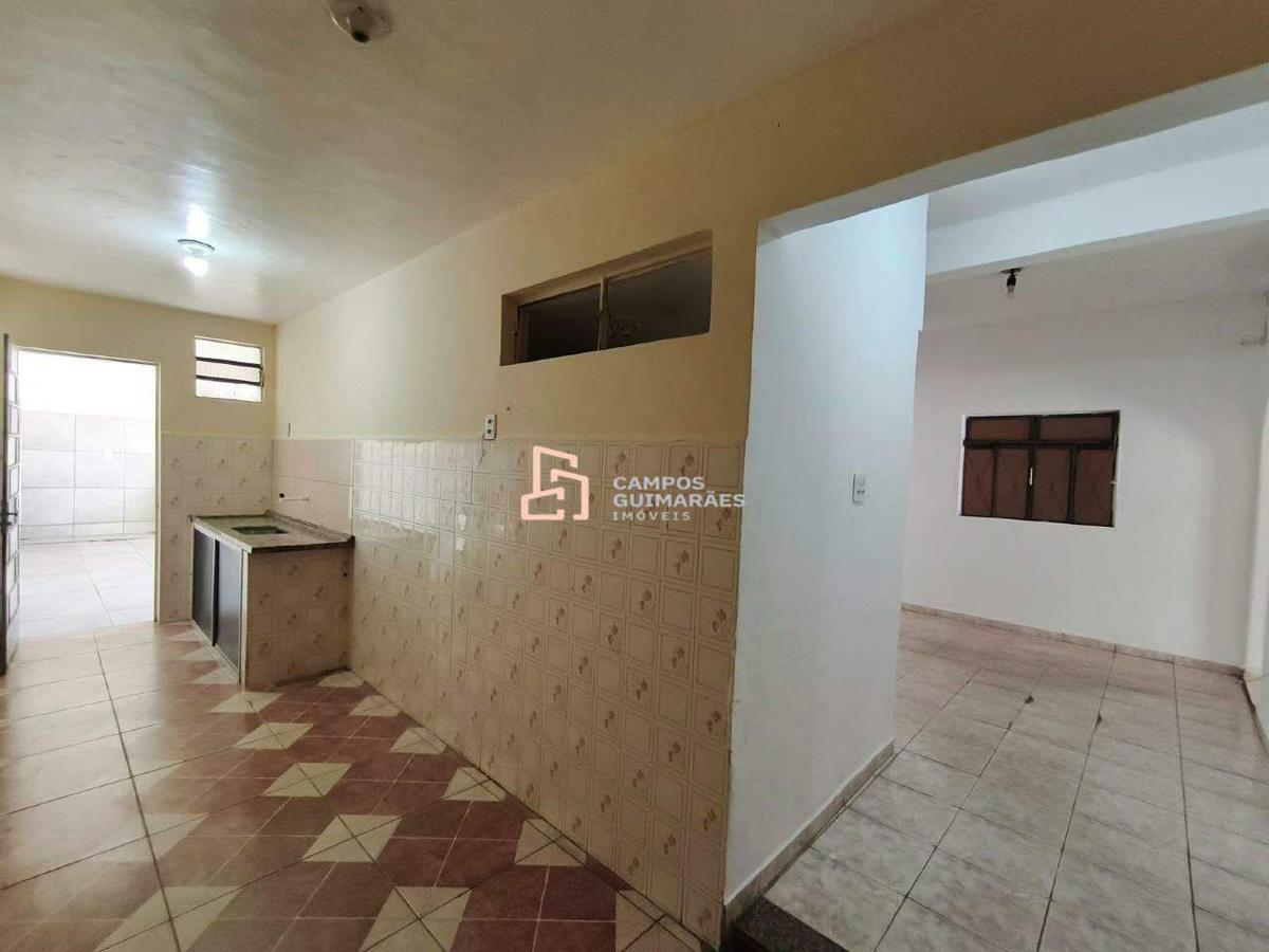 Casa, Conjunto Habitacional Vale do Jatobá, 2 Quartos, 1 Vaga, 1 Suíte