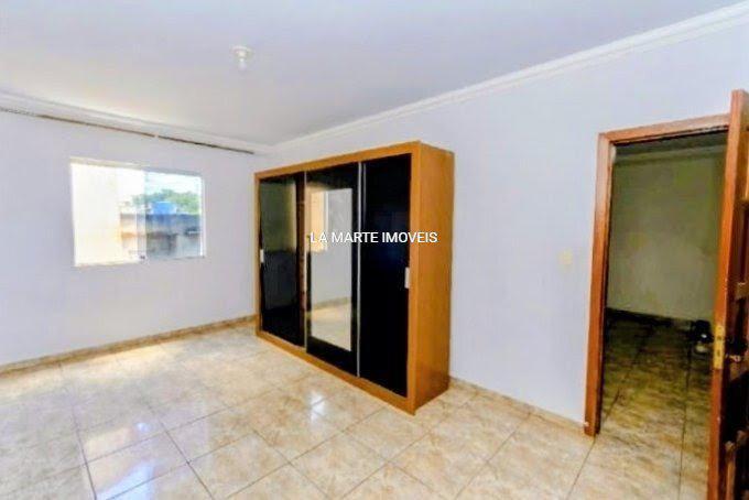Casa, Oitis, 3 Quartos, 4 Vagas, 1 Suíte