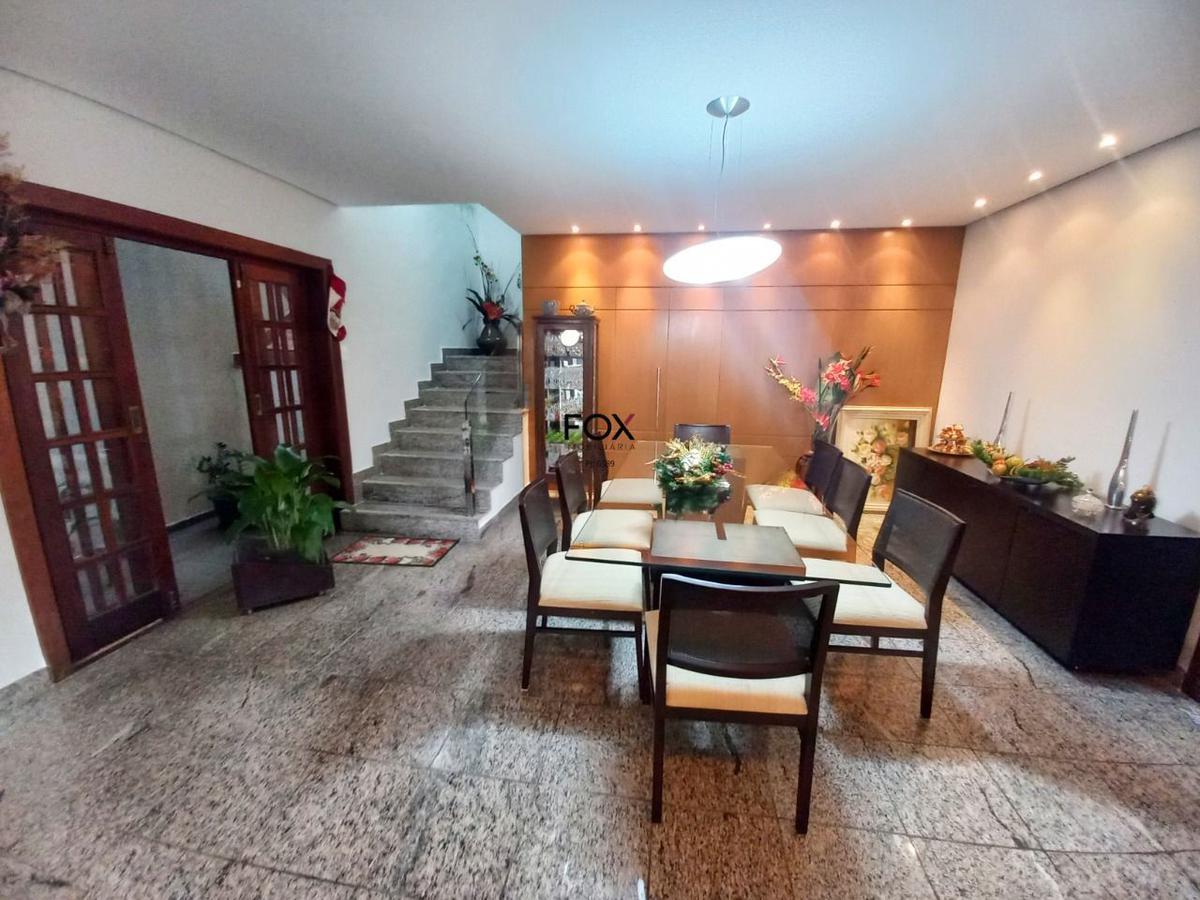 Casa, Santa Lúcia, 4 Quartos, 4 Vagas, 2 Suítes