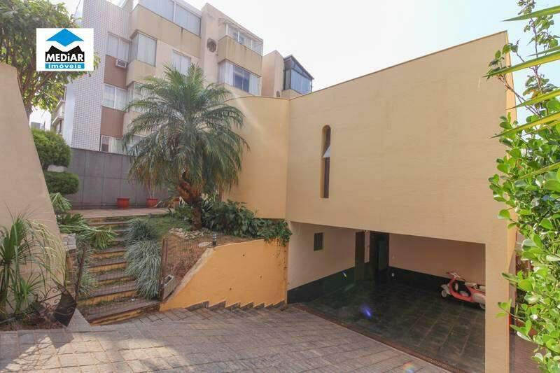 Casa, Buritis, 4 Quartos, 4 Vagas, 1 Suíte