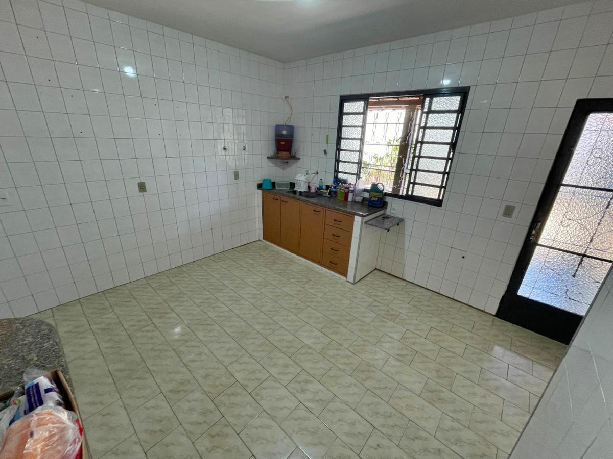 Casa, Jardim Leblon, 3 Quartos, 4 Vagas, 1 Suíte