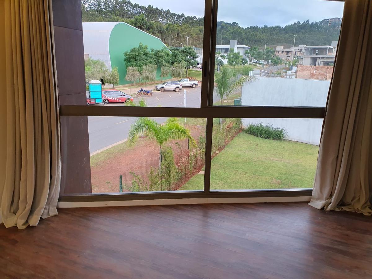 Casa, Alphaville - Lagoa dos Ingleses, 5 Quartos, 4 Vagas, 1 Suíte