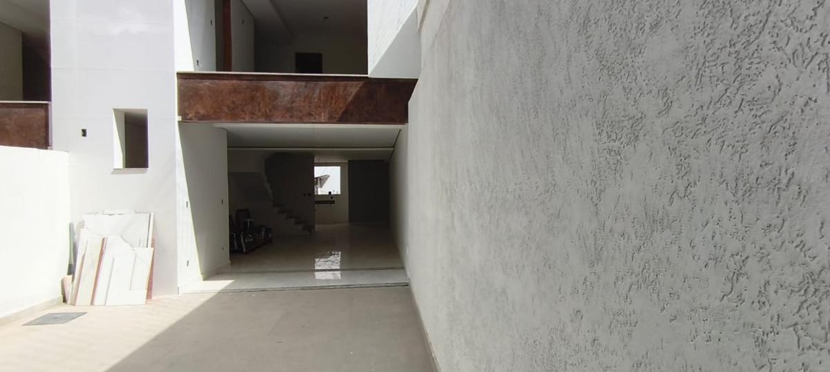 Casa, Santa Mônica, 3 Quartos, 2 Vagas, 1 Suíte
