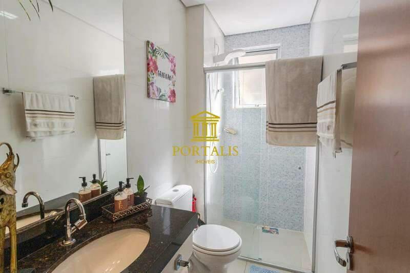 Apartamento, Serra, 2 Quartos, 2 Vagas, 1 Suíte