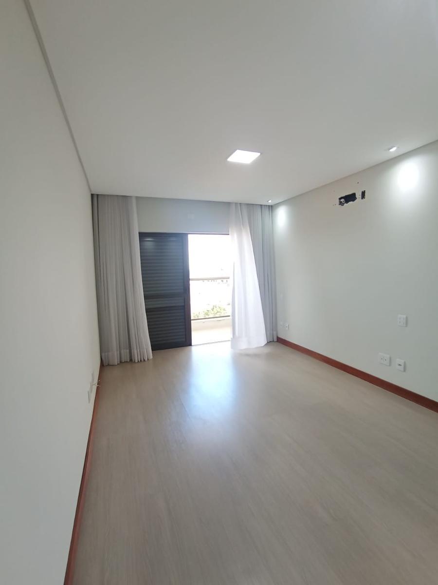 Apartamento, Centro, 3 Quartos, 1 Vaga, 3 Suítes