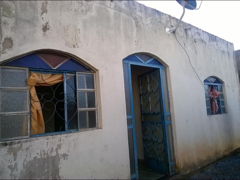 Casa, Morro da Cruz, 2 Quartos, 2 Vagas