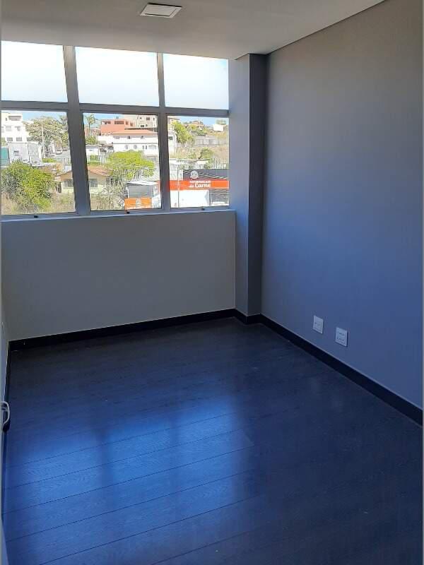 Sala, Pau Pombo, 0 Quarto, 0 Vaga