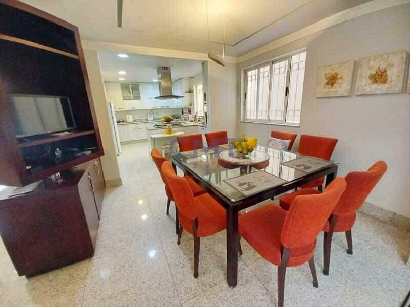 Casa, Comiteco, 5 Quartos, 4 Vagas, 5 Suítes